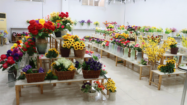 Elowra artificial flowers factory showroom Xuzhou China